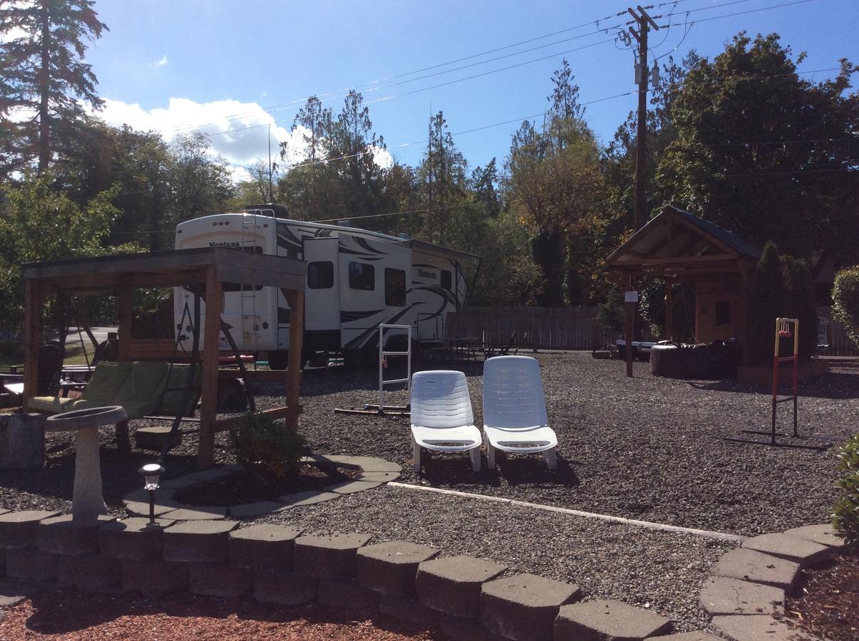 Robin Hood Village Resort Union Esterno foto